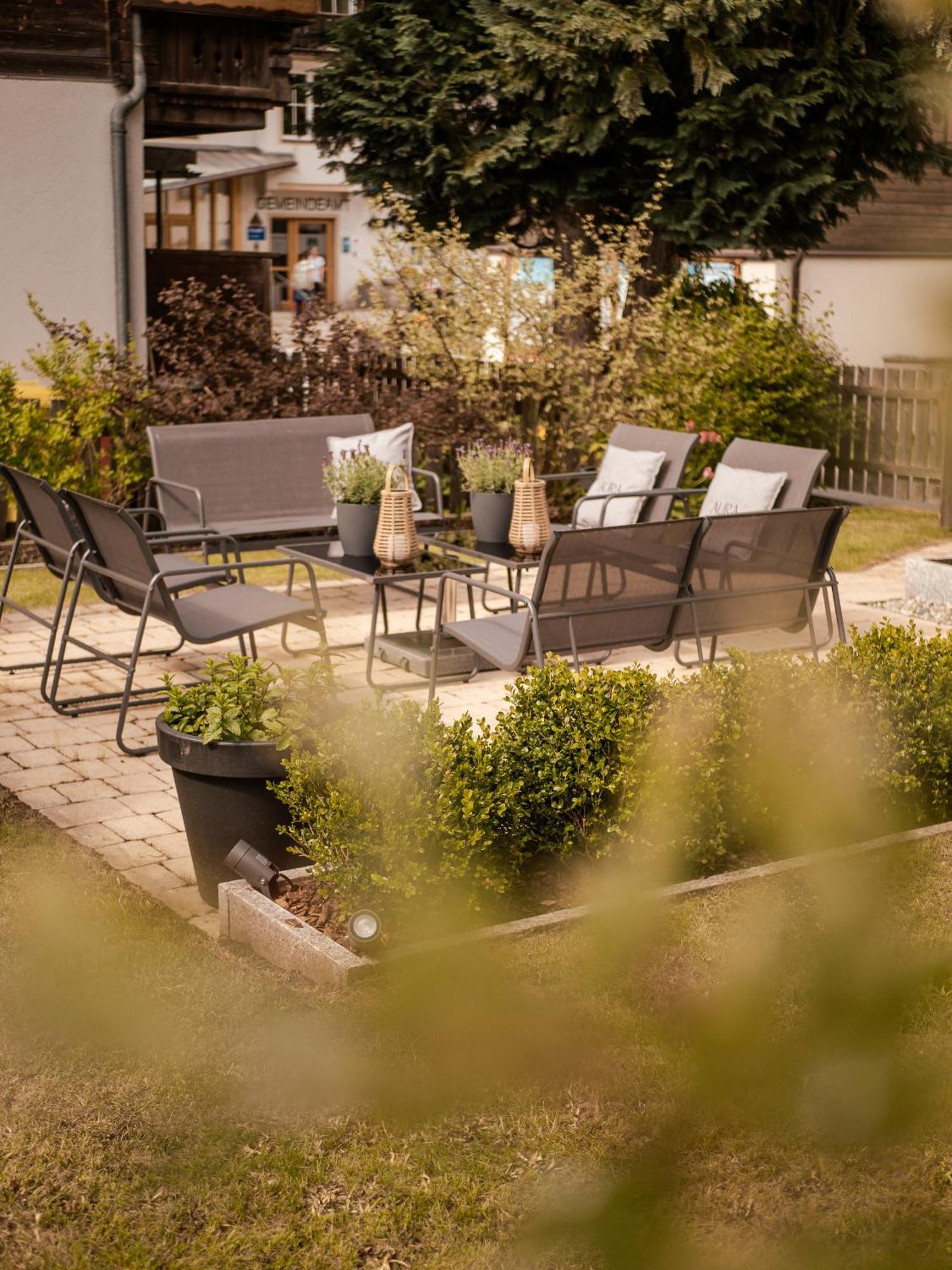 Aura Bed & Breakfast St Jakob in Defereggen Eksteriør billede