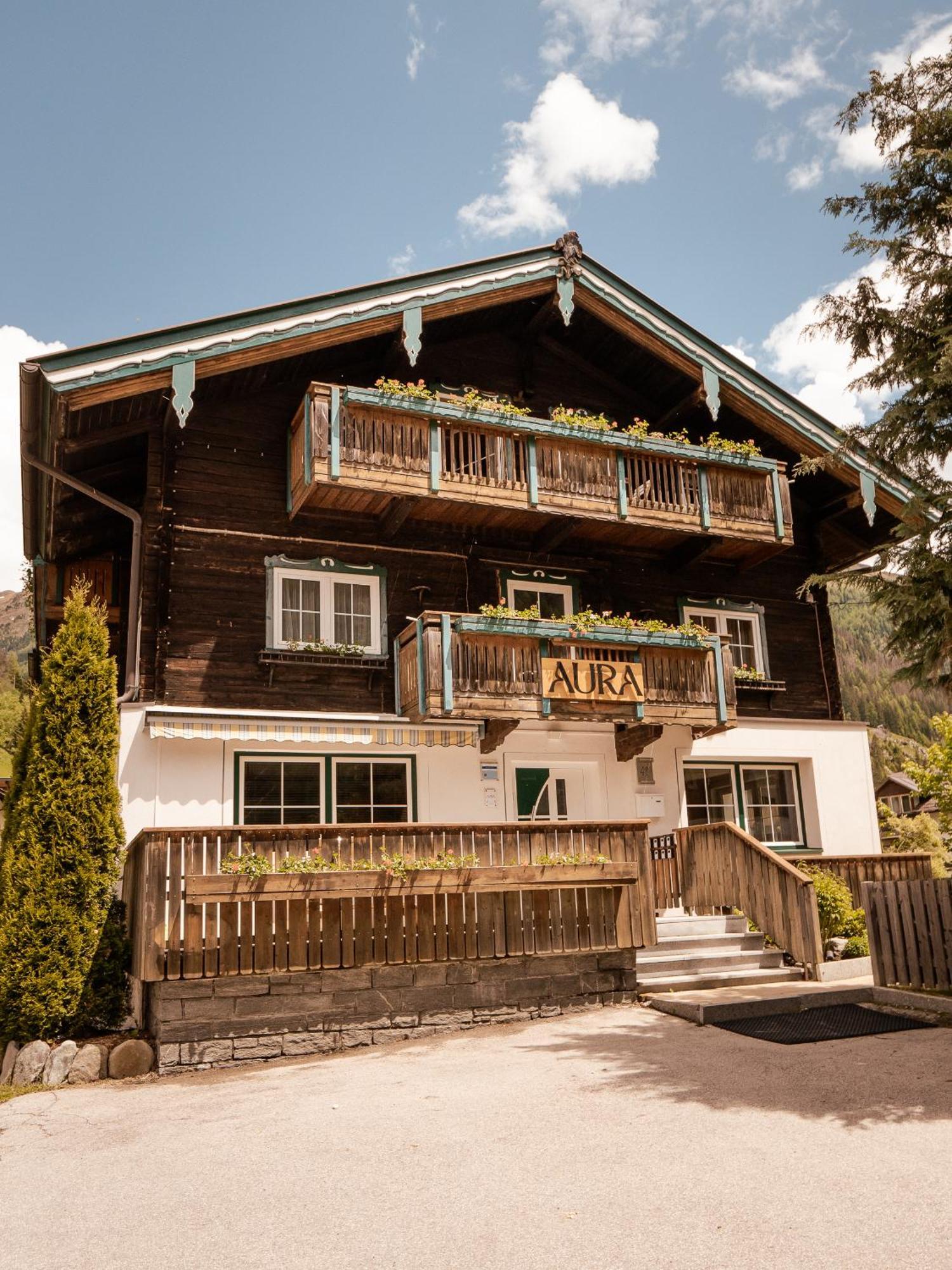 Aura Bed & Breakfast St Jakob in Defereggen Eksteriør billede