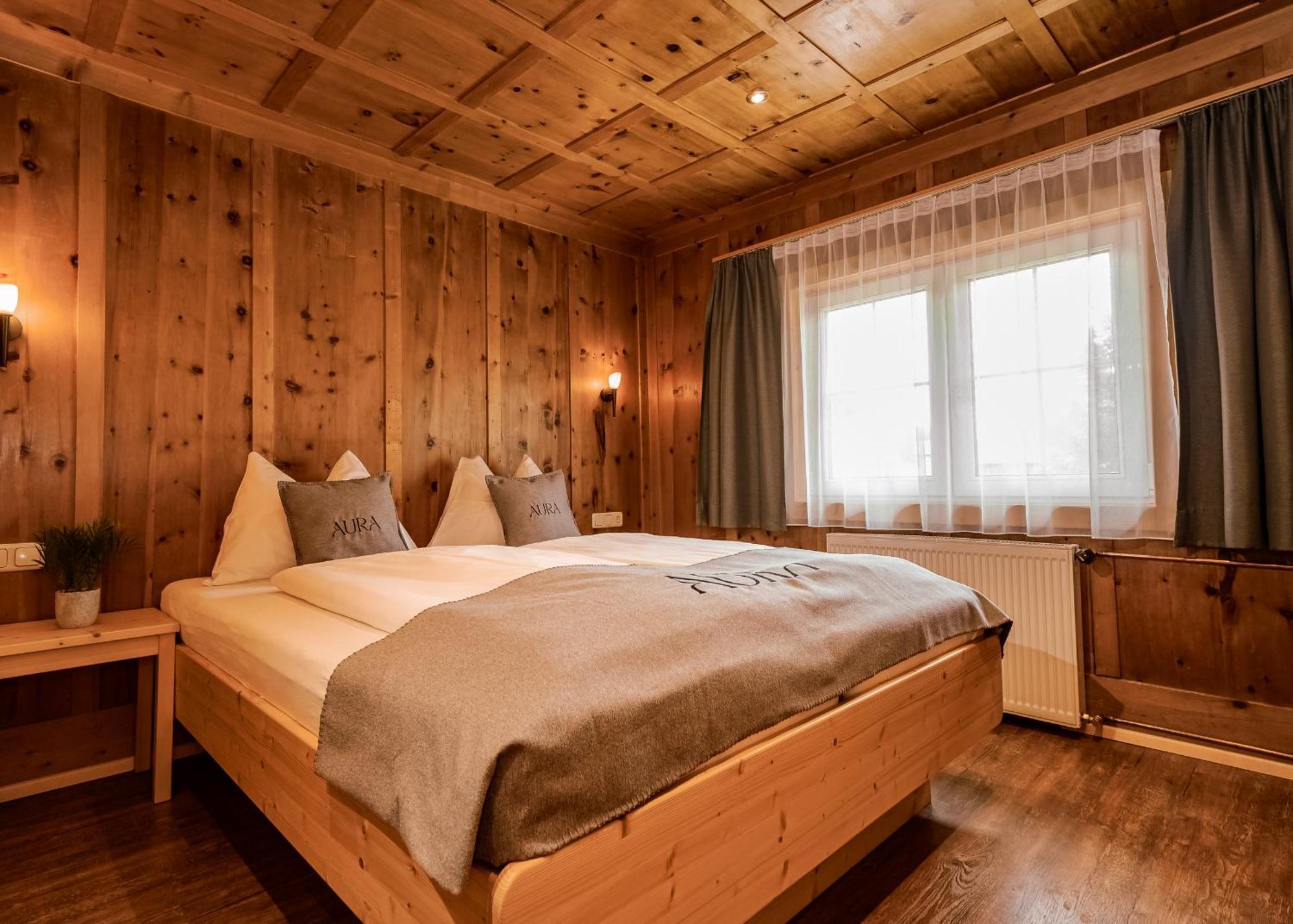 Aura Bed & Breakfast St Jakob in Defereggen Eksteriør billede